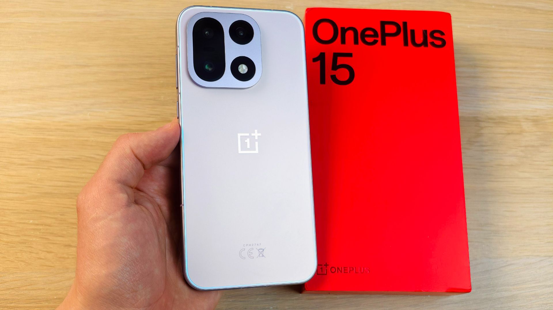 ONEPLUS 15 - САМЫЙ СБАЛАНСИРОВАННЫЙ ФЛАГМАН! смотреть онлайн