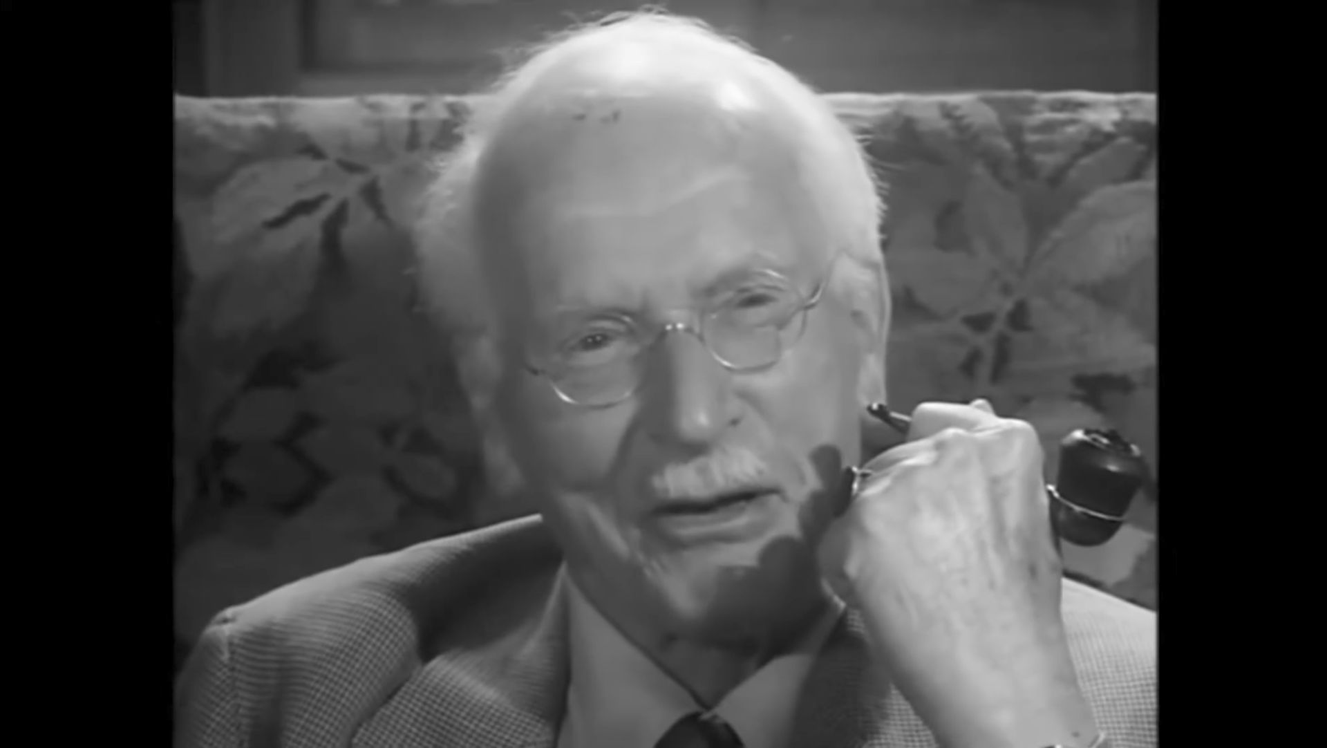 Why Are So Many People Neurotic? | Carl Jung As Therapist