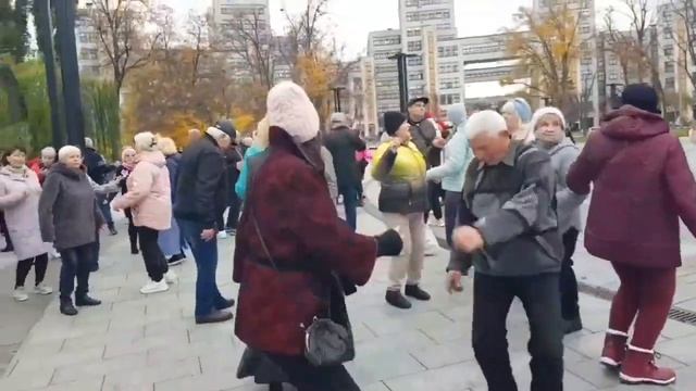 ТИ МОЙ БУКЕТ РЯБИНЫ, СПЕЛОЙ ВИШНИ ЦВЕТ ТАНЦЫ 2025 #kharkiv смотреть онлайн