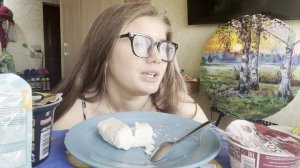 МУКБАНГ ТВОРОГ СМОТРЕТЬ ДО КОНЦА