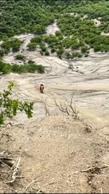 2025_05_04_18_12_IMG_0663 смотреть онлайн