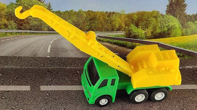 ISUZU ELF АВТОКРАН смотреть онлайн