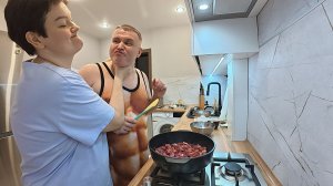 Выясняет ОТНОШЕНИЯ с мужем! Оказывается Я виновата в ПРОБЛЕМАХ семьи! Готовим говядину на ужин! влог