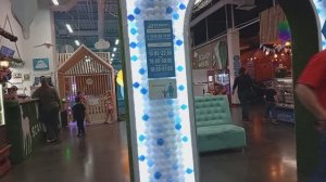 Я и и обзор Scandy parka в самом большом тц в Смоленске галактика. Часть-1