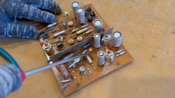 В разборе Милливольтметр В3-38