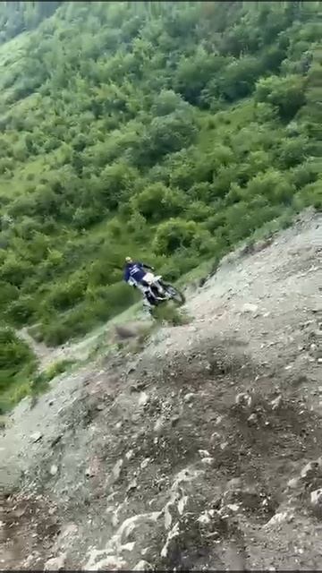 2025_05_09_19_35_IMG_1148 смотреть онлайн