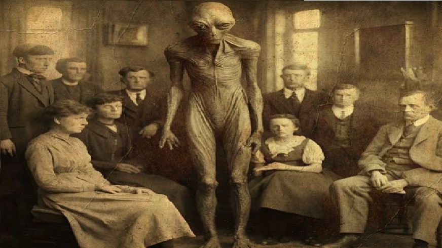 В 1942 году медбрат спас существо из другого мира смотреть онлайн