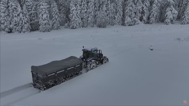 Atik Ailesi КЕМПИНГ С ТРАКТОРОМ В СИЛЬНОМ СНЕГУ смотреть онлайн