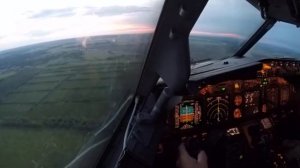 Посадка в Самаре аэропорт Курумоч Boeing 737-800 .