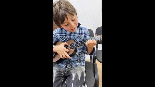 Укулеле-это просто