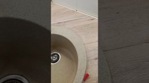 Установка кухонного бордюра на столешницу. Часть 1