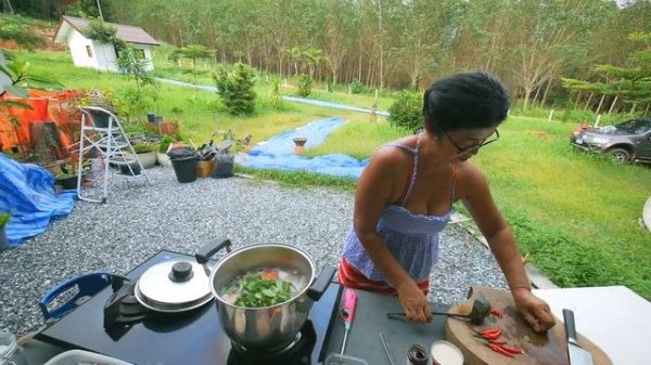 Tom Yam Kung - cooking class