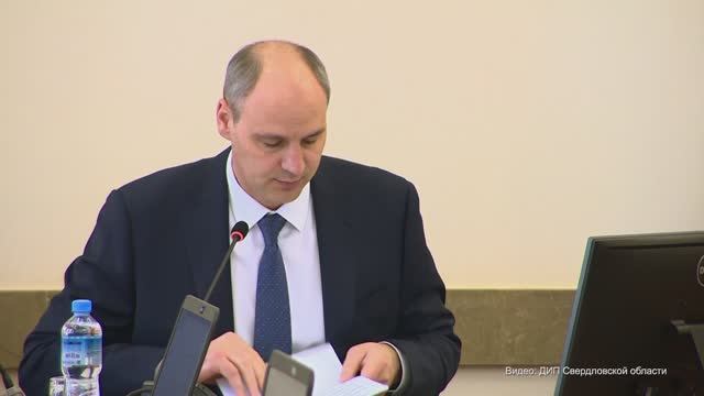 В правительстве Свердловской области обсуждали отопительный сезон. Панорама 14.11.25 смотреть онлайн