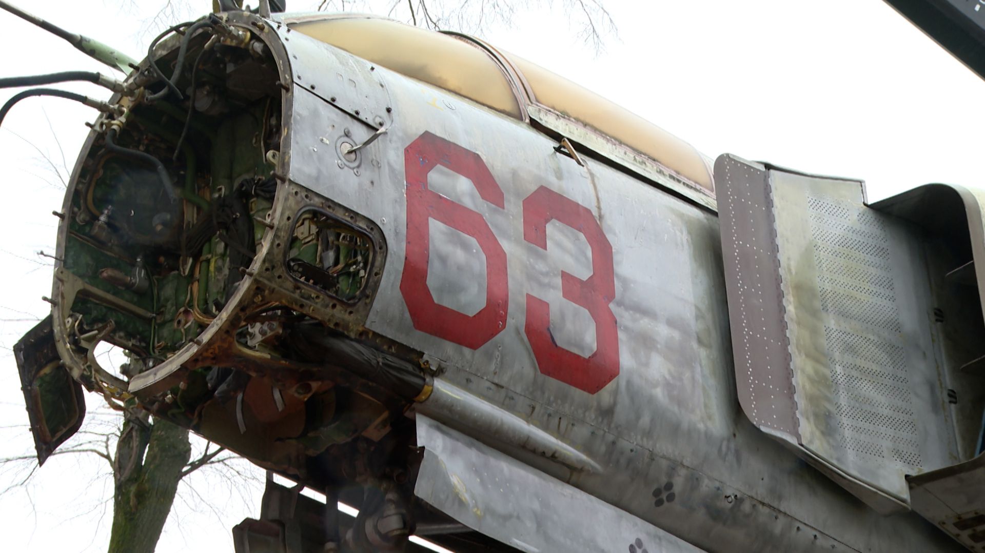 МиГ-23 в парке Победы смотреть онлайн