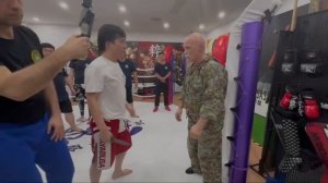 В Китае. Фрагменты семинара. В Н. Крючков