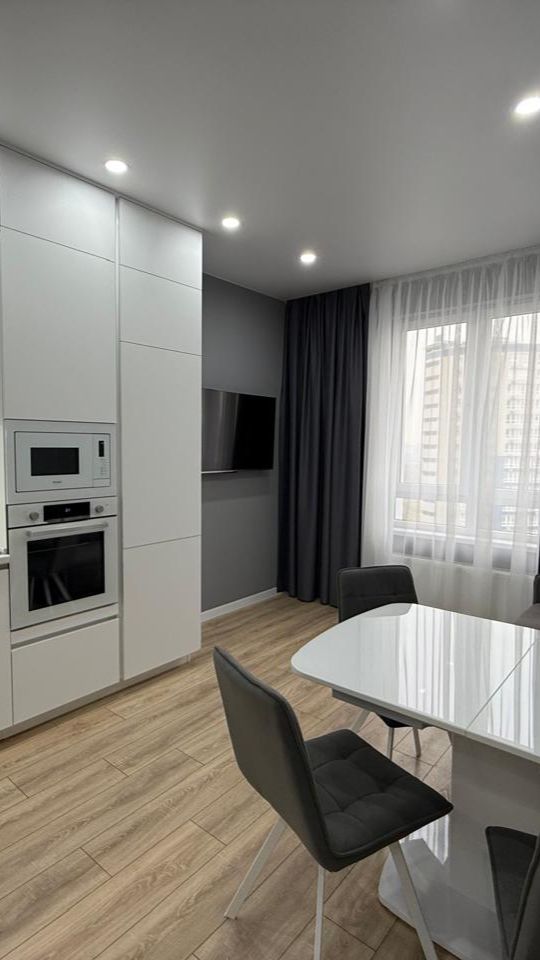 Евро 2 квартира в центре Краснодара. 8-918-328-58-88 смотреть онлайн