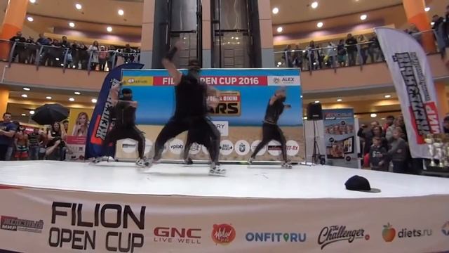 CYBER SHOW By BRACHOS