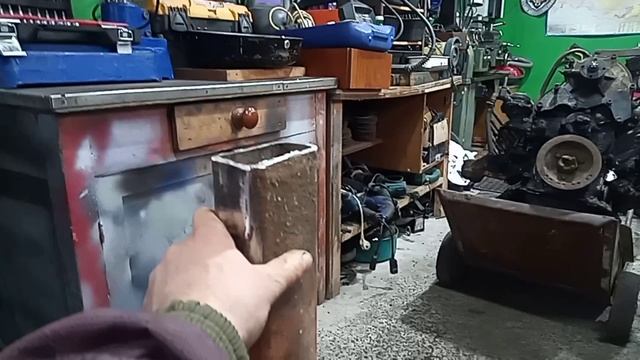 Подготовительные работы по ремонту двигателя V8. Кантователь двигателя своими руками. смотреть онлайн