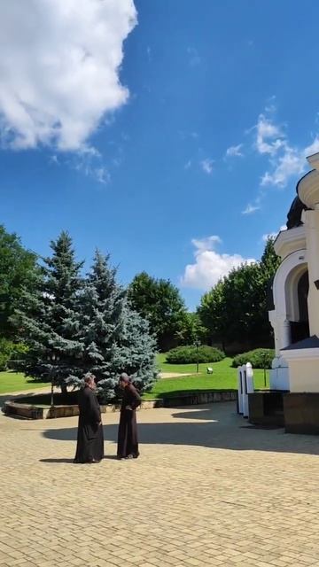 Свято-Успенский Кэприянский мужской монастырь