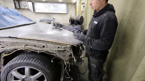 Subaru Legacy Спасение капота