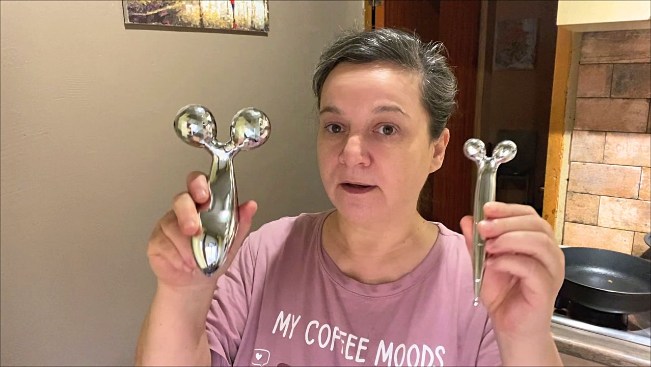 Трейлер: Купила дешёвый аналог дорогого массажёра..пробую🤩Кайфую от подарков 💥Примерка кроссовок! смотреть онлайн