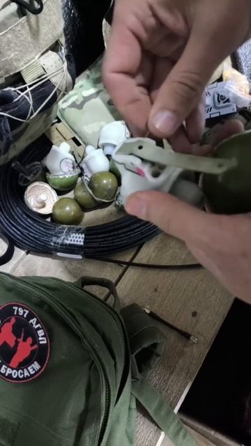 Опасный груз для музея. Сапсан передает трофеи 797 ДГВП смотреть онлайн