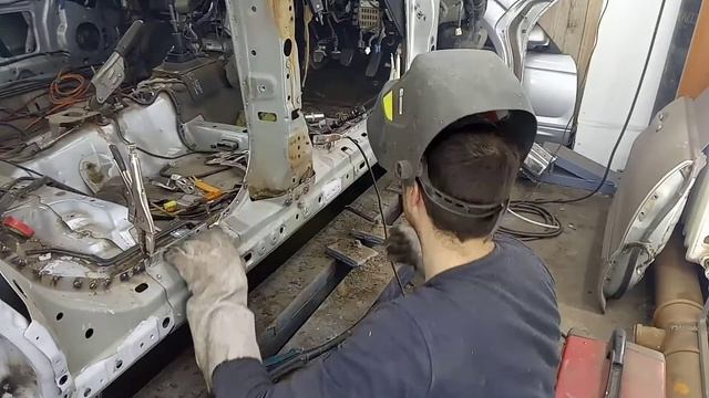 Кап. ремонт кузова Subaru Forester часть 4 смотреть онлайн