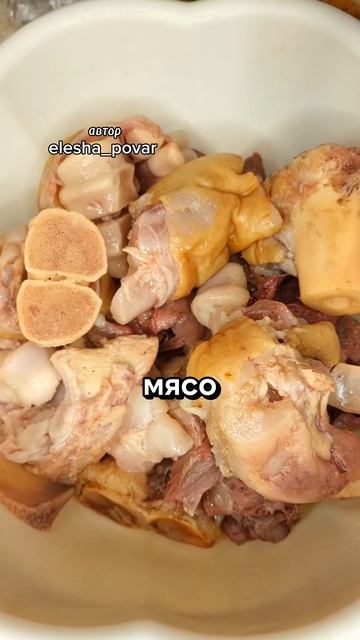 Холодец сохраняем надолго. Закатываем его в банки смотреть онлайн