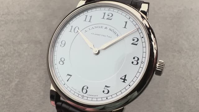 Обзор часов A. Lange & Sohne 1815 из тонкого медового золота, посвящение ФА Ланге 239.050