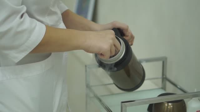 Криомассаж волосистой части головы. смотреть онлайн