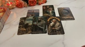 Стоит ли его ждать 🙋♂️🔮🍒Таро