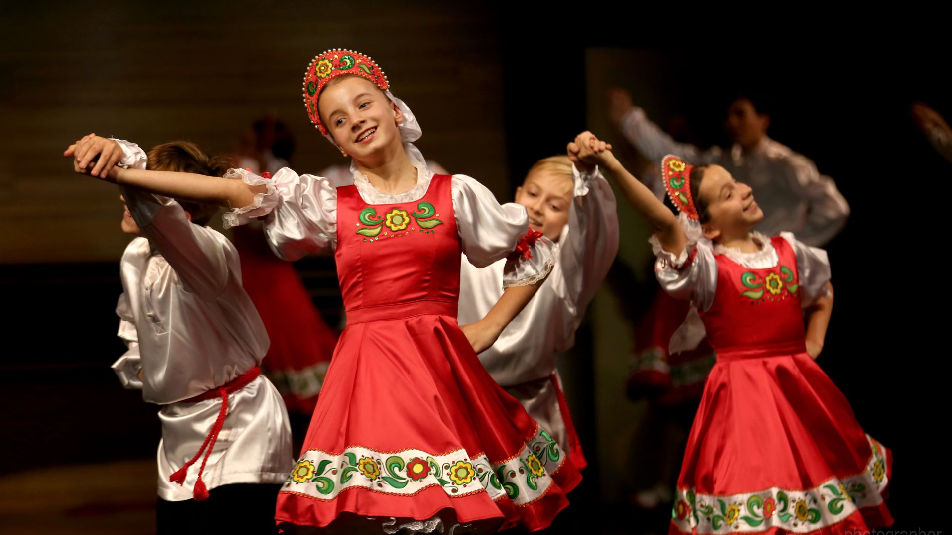 "Камаринская", Ансамбль имени Локтева. "Kamarinskaya", Loktev Ensemble. смотреть онлайн