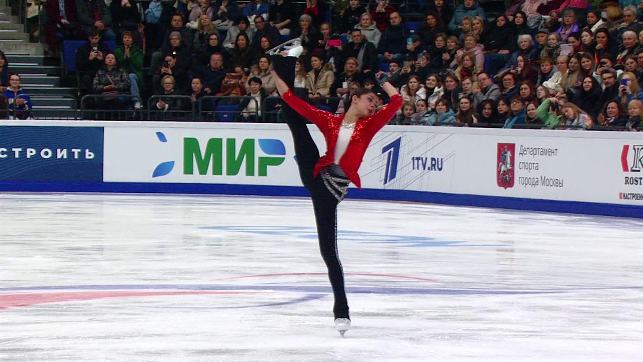 Фигуристка Аделия Петросян выиграла короткую программу этапа Гран-при России смотреть онлайн
