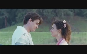 Тариф Новогодний . А дождь на окнах рисует