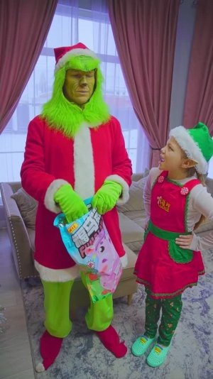 The Grinch and My Sister's Adventure! My Family vs. the Grinch!