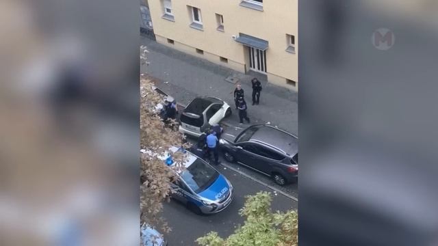 Автоподставы на Дороге, Неадекватные Водители и Пешеходы ! смотреть онлайн