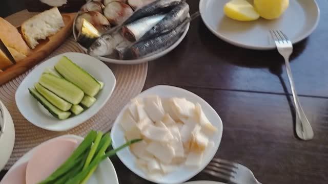 У НАС КАК- БУДТО ФОСФОРА НЕ ХВАТАЕТ😀ОБЫЧНАЯ ЖИЗНЬ В СЕЛЕ смотреть онлайн