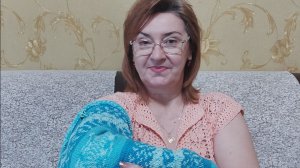 Поперечное вязание. Довязала рукав, добавила петли.