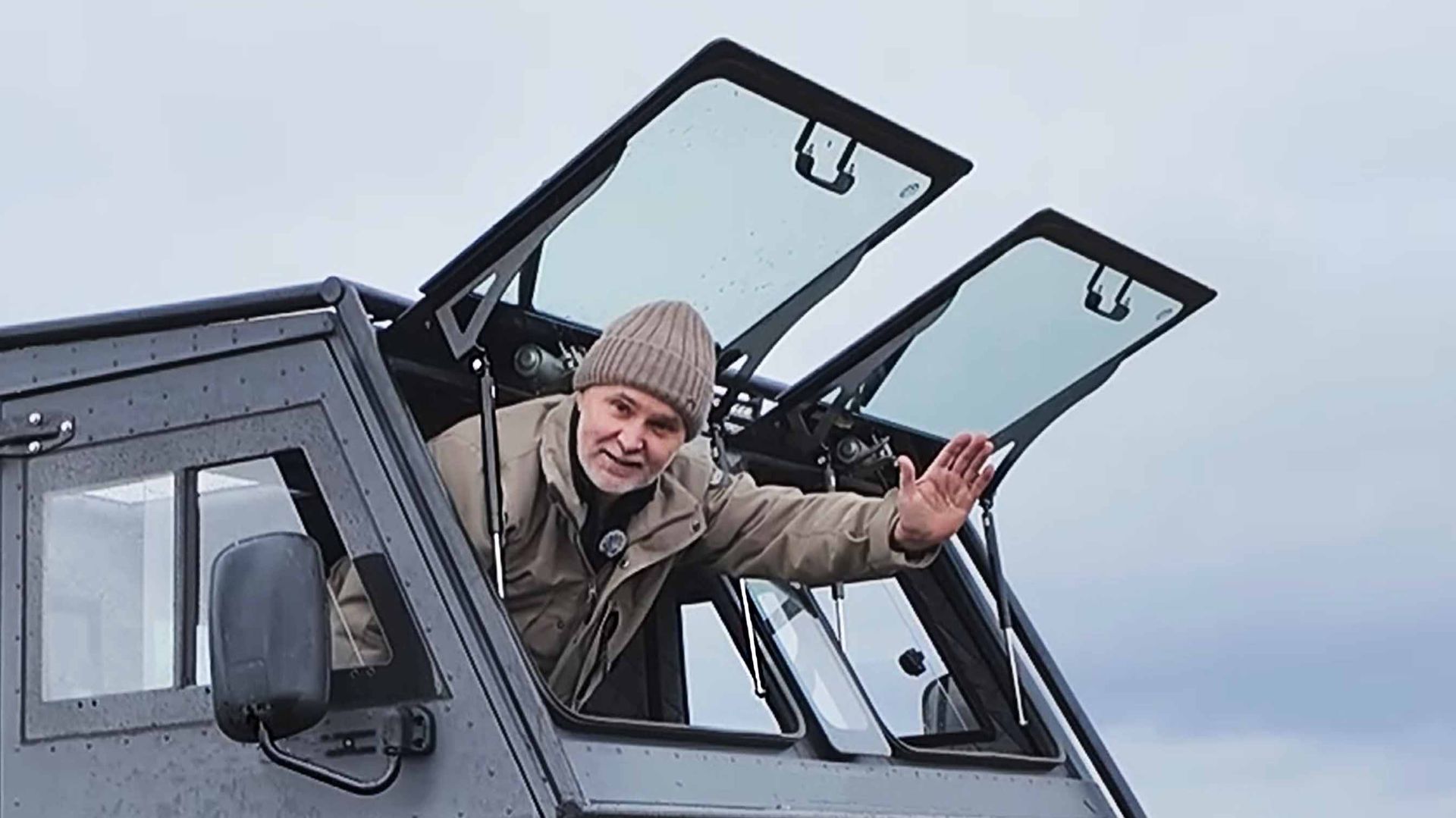 Самый нужный автомобиль в России – это автомобиль, которому не нужны дороги! смотреть онлайн