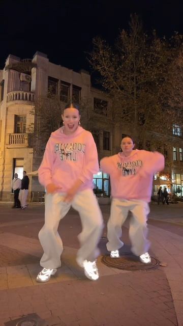 2025-11-15 смотреть онлайн