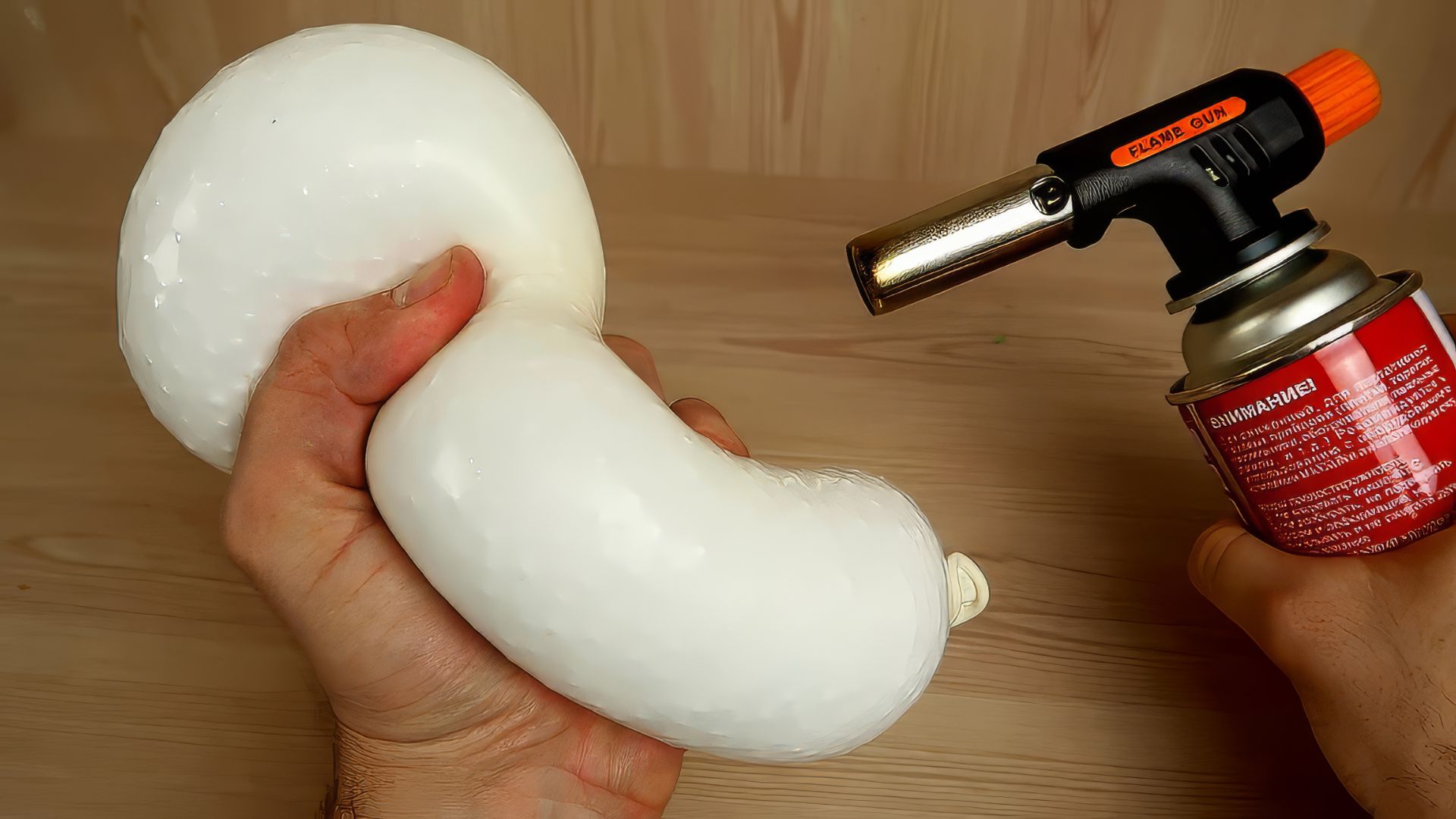 Антистресс из шариков пенопласта! Он взорвался! смотреть онлайн