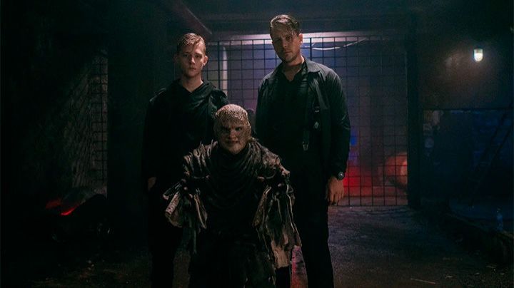 Тайный город - Трейлер смотреть онлайн