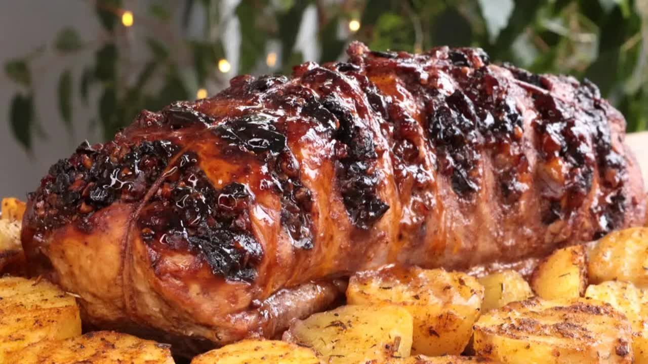 МЯСО на Новый Год 2026: ОЧЕНЬ ВКУСНО И СОЧНО! Пряная свинина на праздничный стол смотреть онлайн