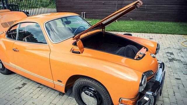 Volkswagen Karmann Ghia