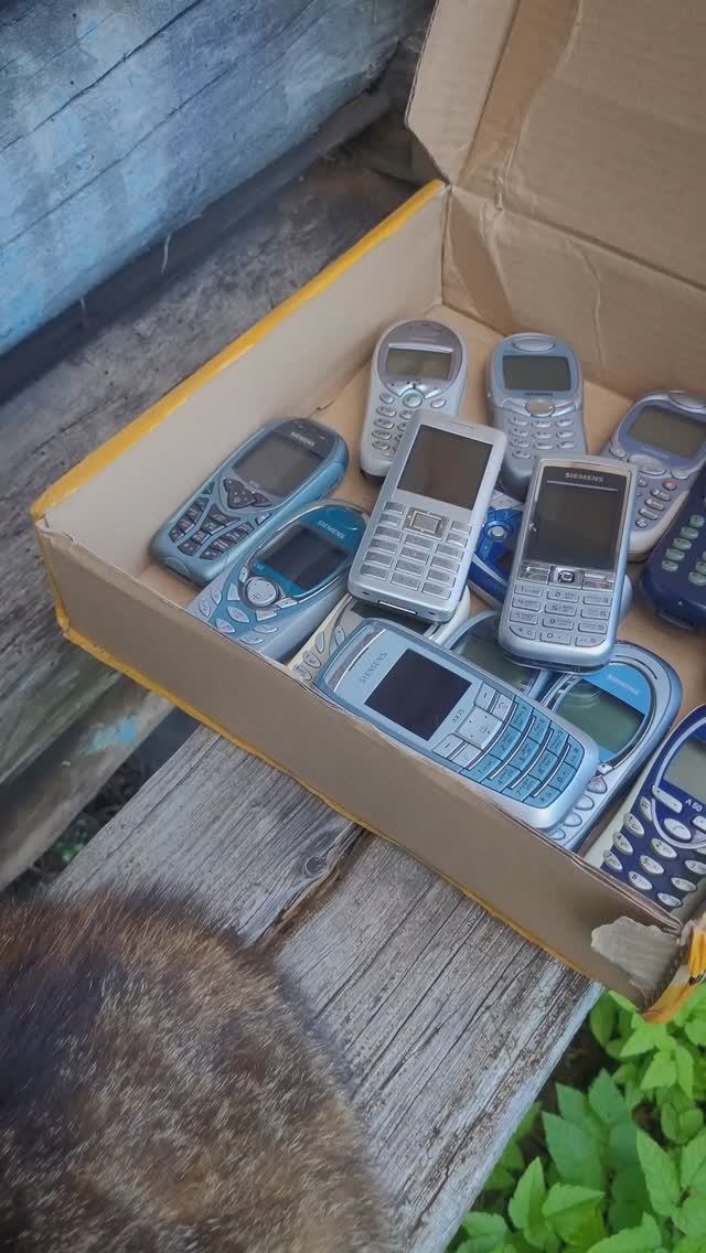 Ретро телефоны Siemens смотреть онлайн