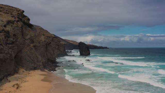 Великолепные места, которые Вы должны увидеть, благодаря технологии Dolby Vision HDR 4K смотреть онлайн