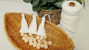 Учимся делать кисточки макраме. Как сделать красивую бахрому.