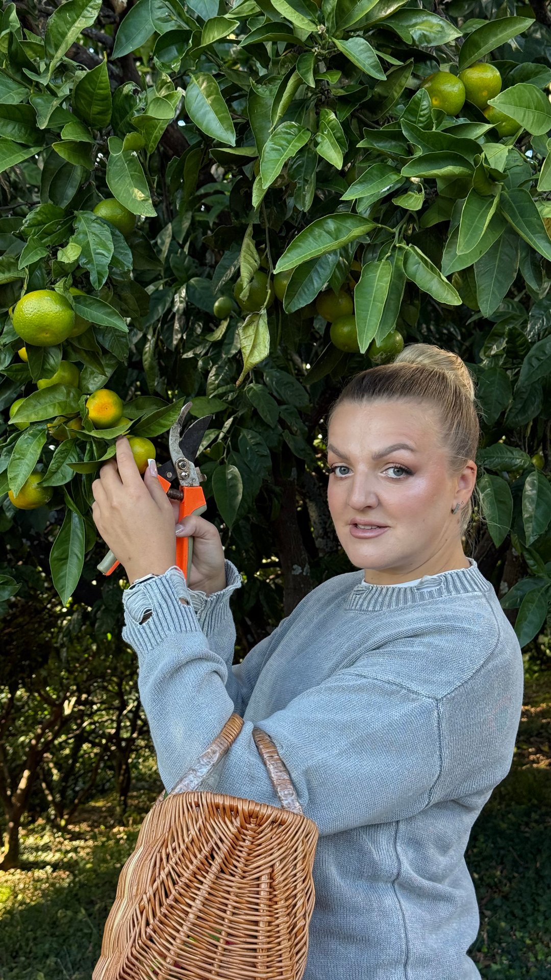 Друзья, у нас отличные новости!  Мы запускаем новый тур выходного дня в Абхазию! 🎉