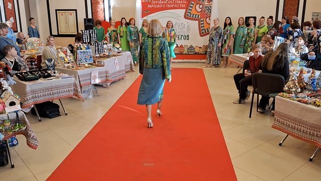 "Краски лета" коллекция дизайнера Кравчук Надежда. смотреть онлайн