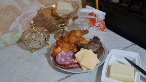 Спускаем картофель в подвал.Завтракаем вместе!